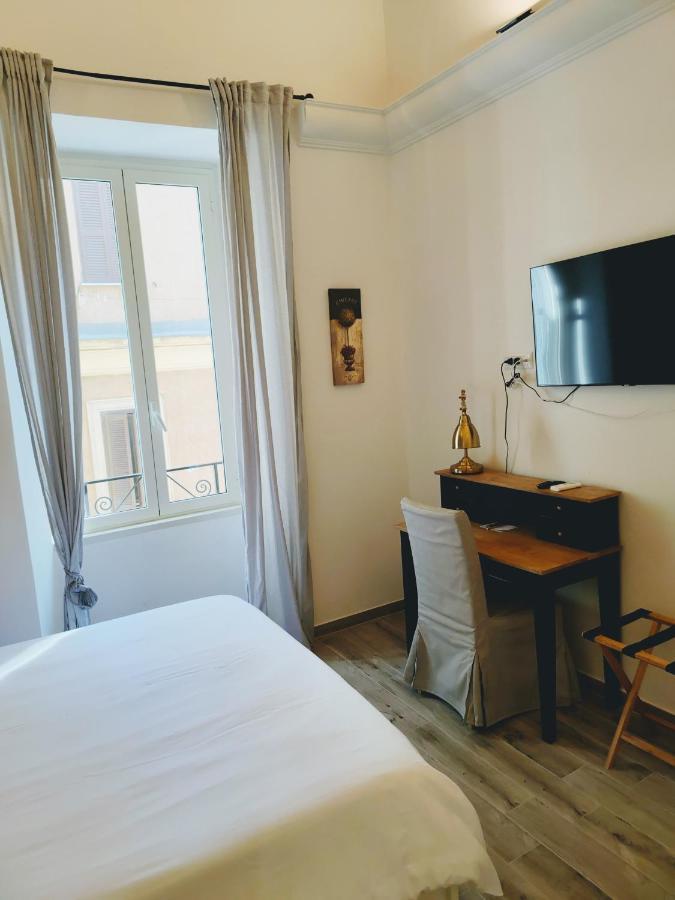 Christy Suite Elegante Appartamento Nel Centro Storico Di Anzio Ngoại thất bức ảnh